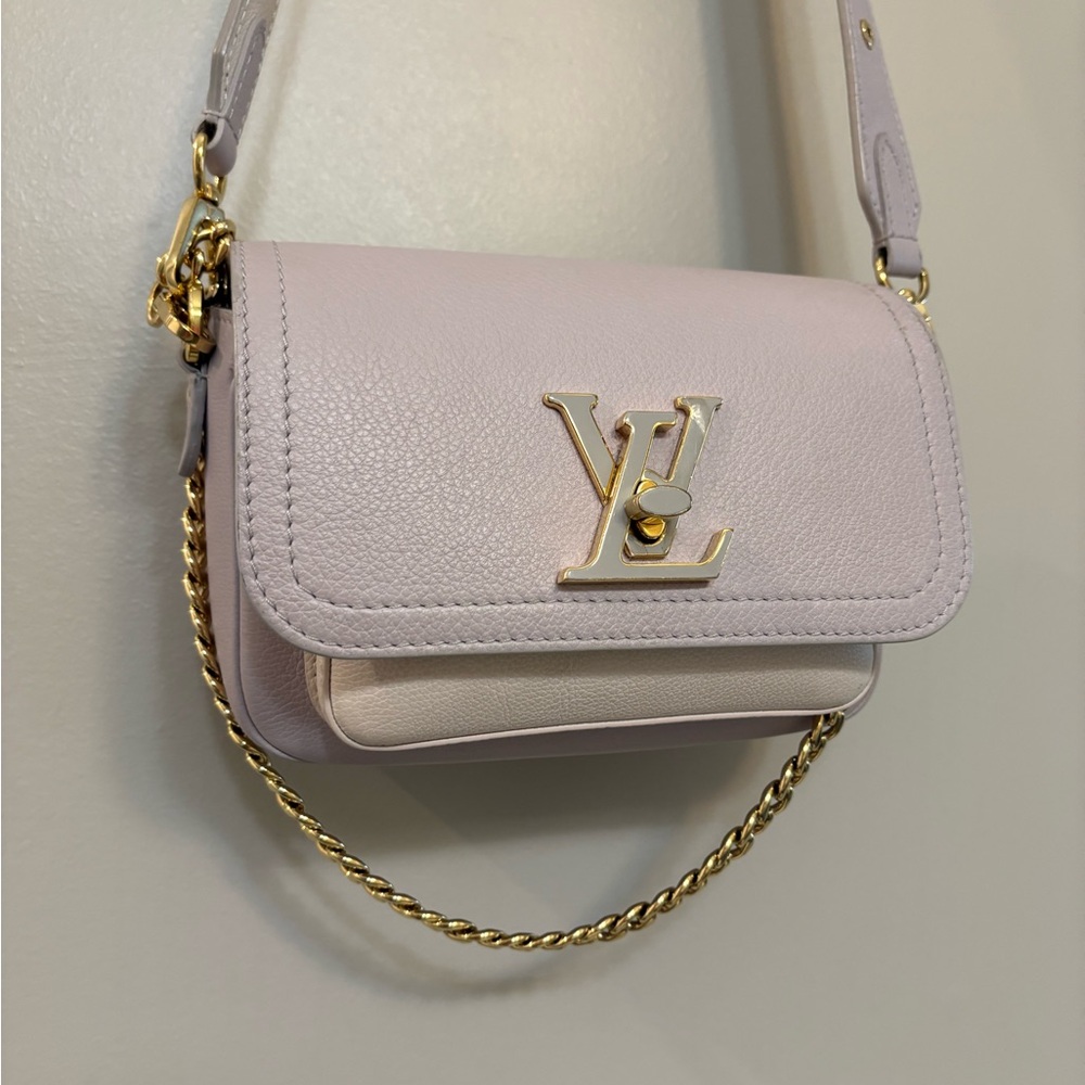 Louis Vuitton Lock Me Tender